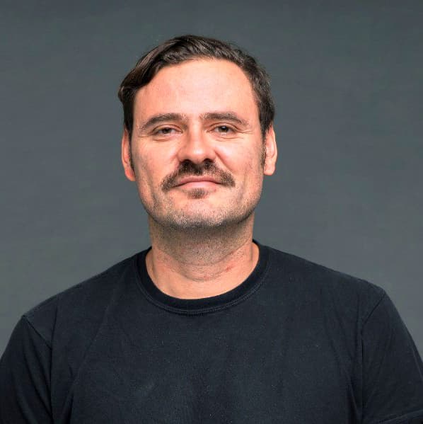 Sebastian Pinzon, Co-Founder of AIVO - Platform transitions expert with 15 years managing $300M+ media budgets for Visa, DIRECTV, Virgin Voyages, and HBO Max